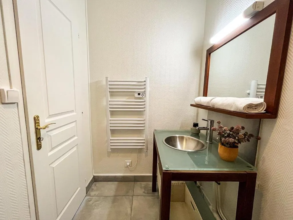 Suite Frenklin - Check In H24 - Wifi Villeurbanne 0*,  France